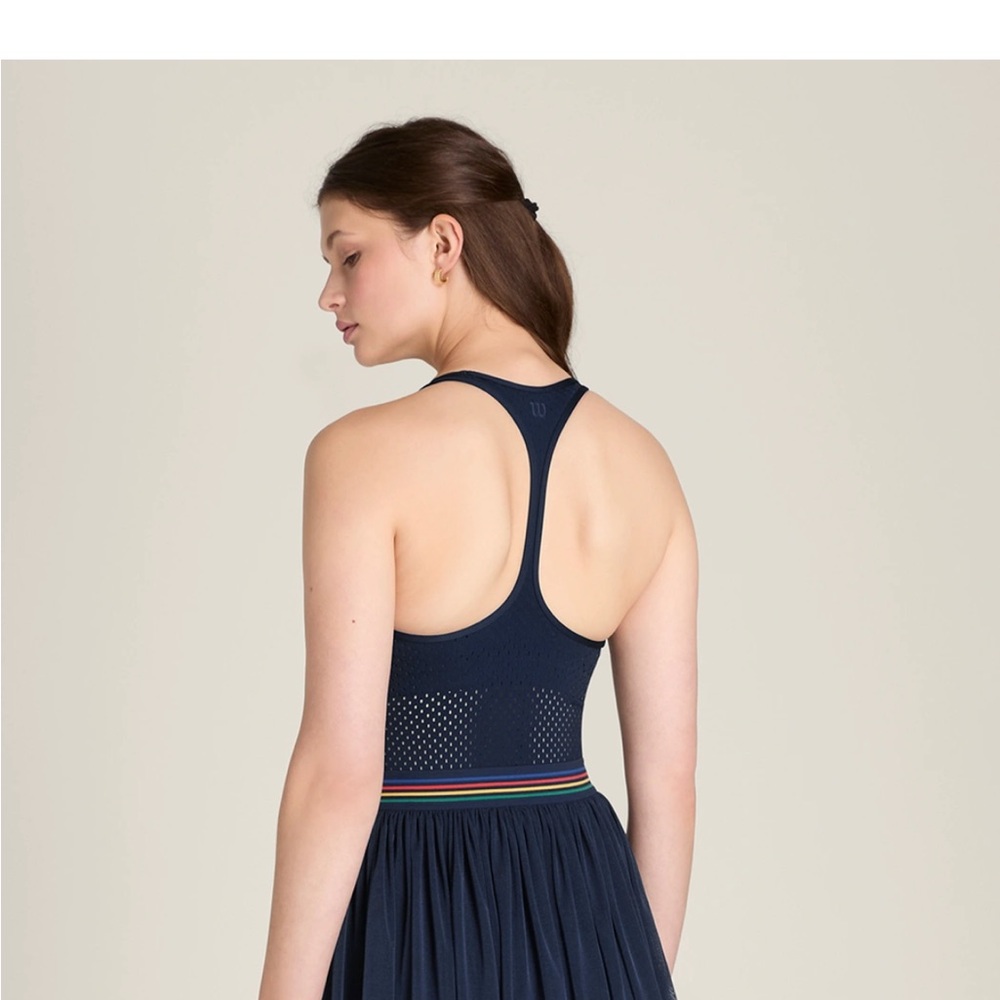 Wilson Headliner Tennis Dress - Picture 3 of 9